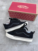 VANS KNU SKOOL
